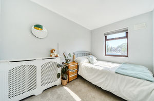 Bedroom 4- click for photo gallery